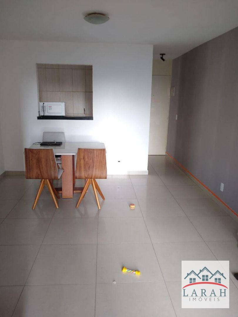 Apartamento à venda com 3 quartos, 65m² - Foto 13