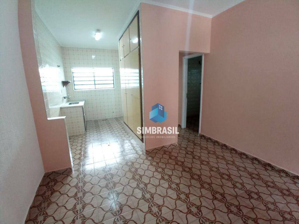 Casa à venda com 4 quartos, 220m² - Foto 11