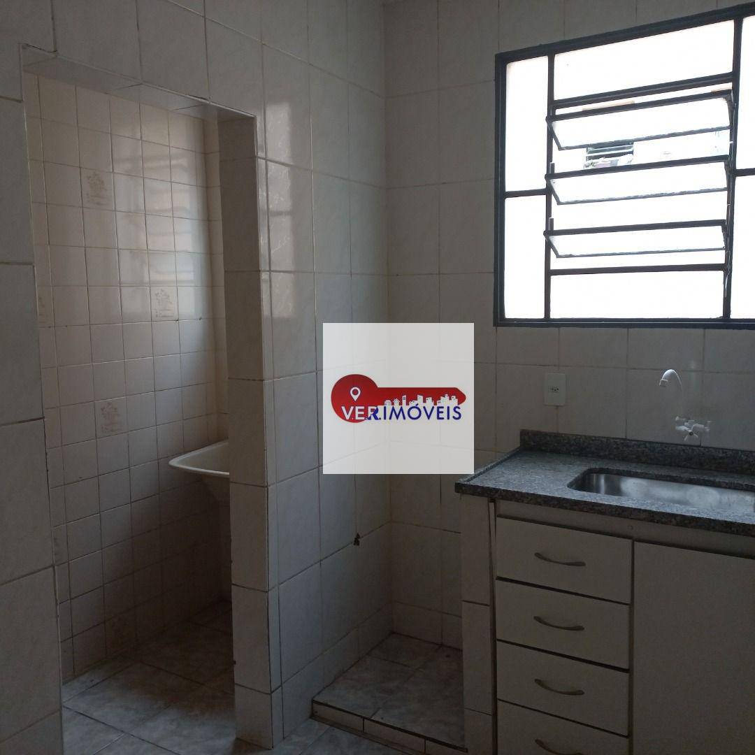 Apartamento à venda com 3 quartos, 75m² - Foto 7