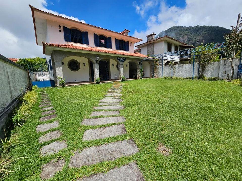 Casa à venda com 4 quartos, 450m² - Foto 3