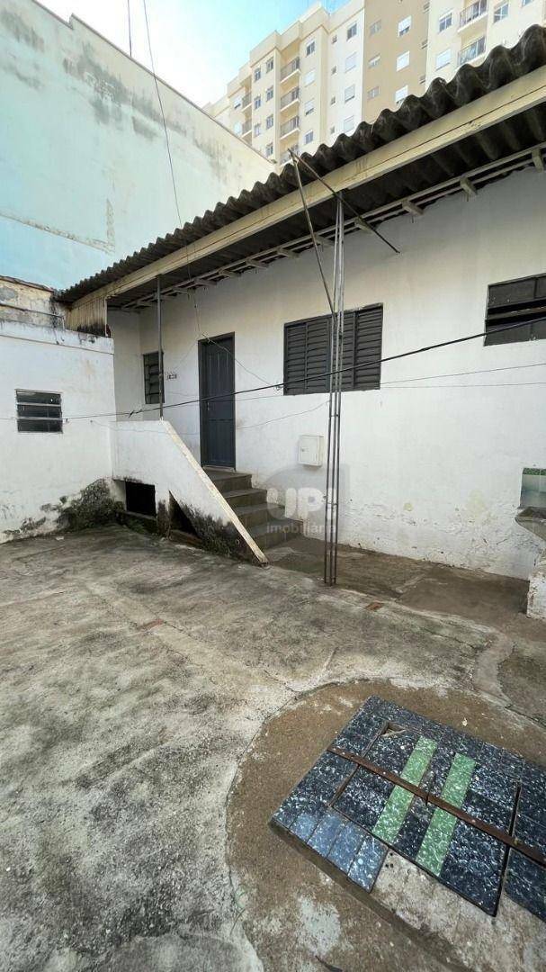 Casa à venda com 4 quartos, 98m² - Foto 20