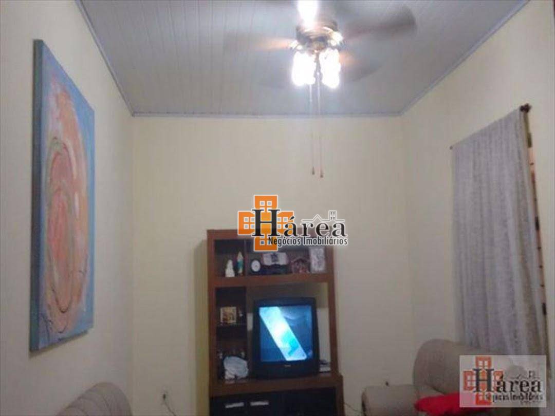 Casa à venda com 3 quartos, 110m² - Foto 16