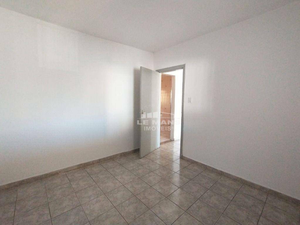 Casa à venda com 3 quartos, 101m² - Foto 15