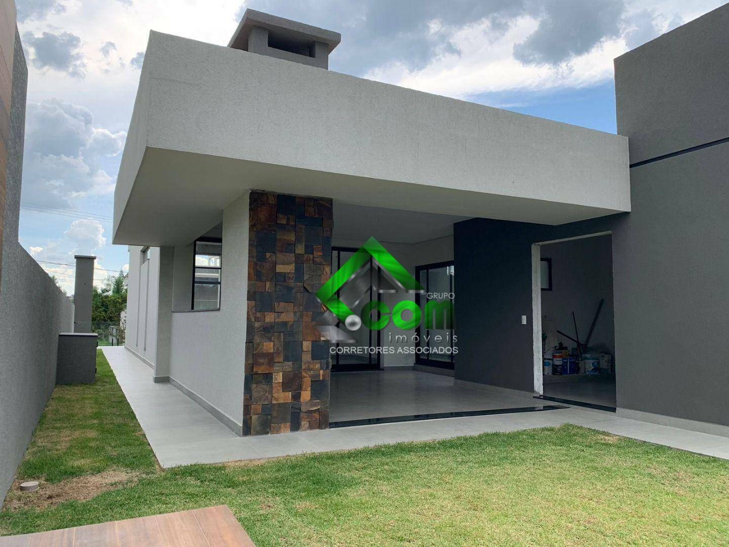 Casa de Condomínio à venda com 4 quartos, 285m² - Foto 4