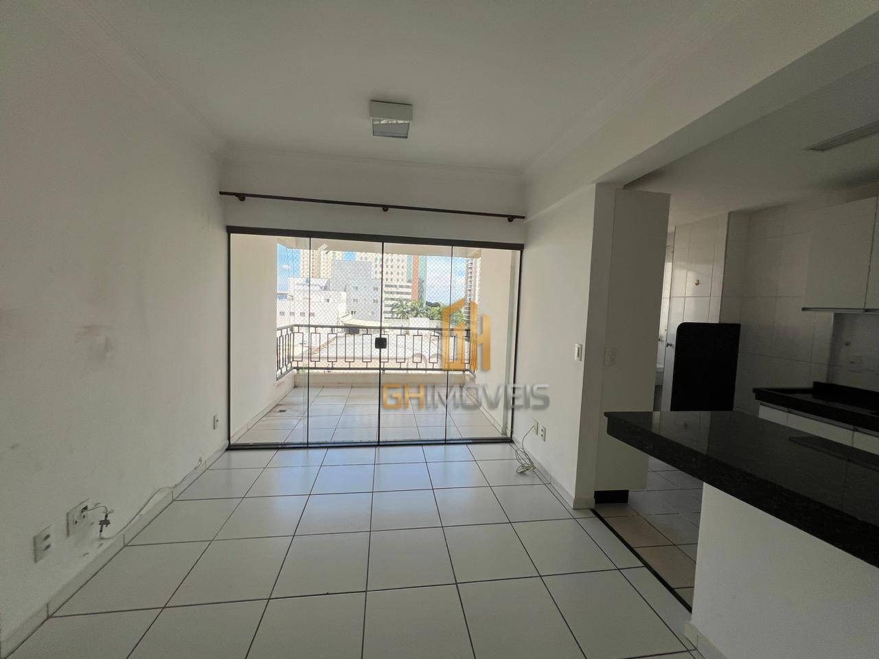 Apartamento à venda com 2 quartos, 66m² - Foto 3