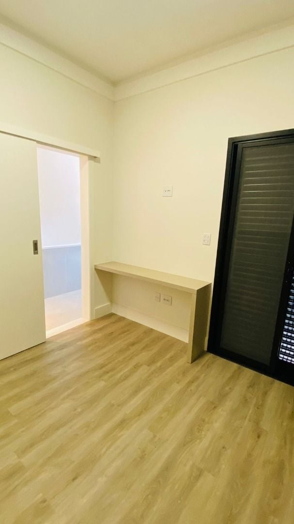 Casa à venda com 3 quartos, 198m² - Foto 17