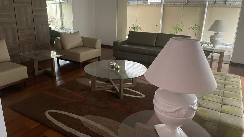 Apartamento à venda com 1 quarto, 50m² - Foto 17