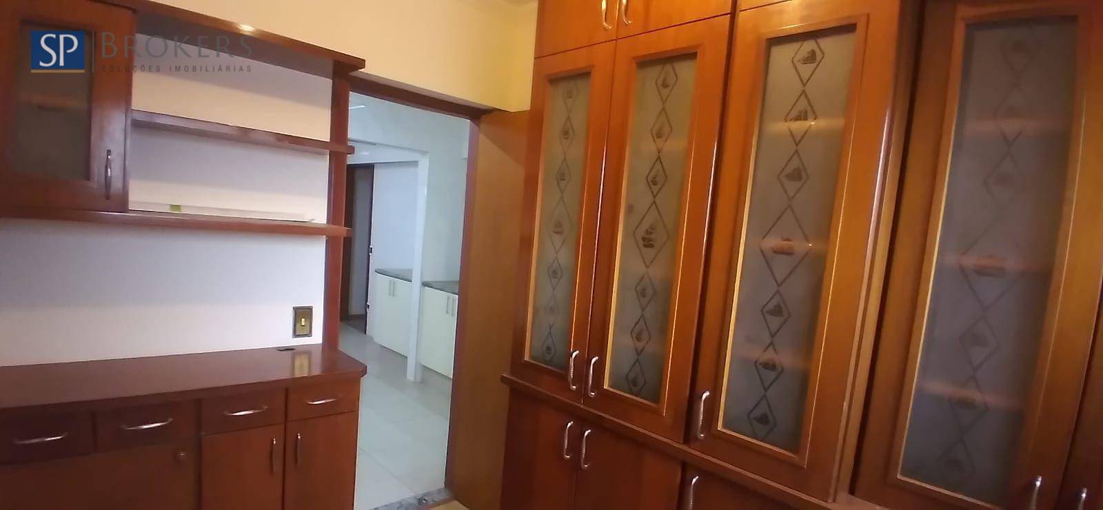 Apartamento à venda com 3 quartos, 245m² - Foto 25