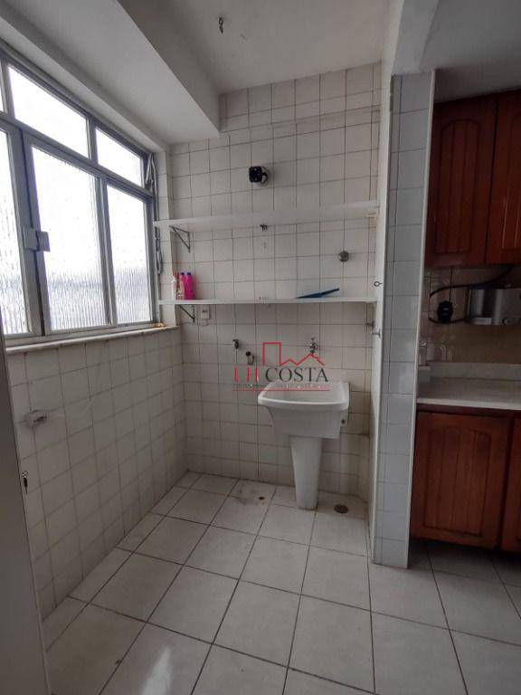 Apartamento à venda com 3 quartos, 140m² - Foto 34