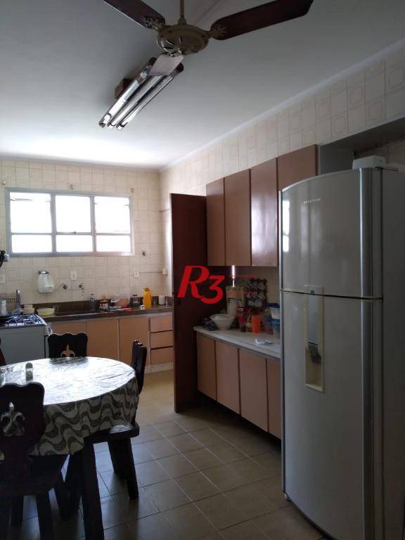 Apartamento à venda com 3 quartos, 124m² - Foto 2