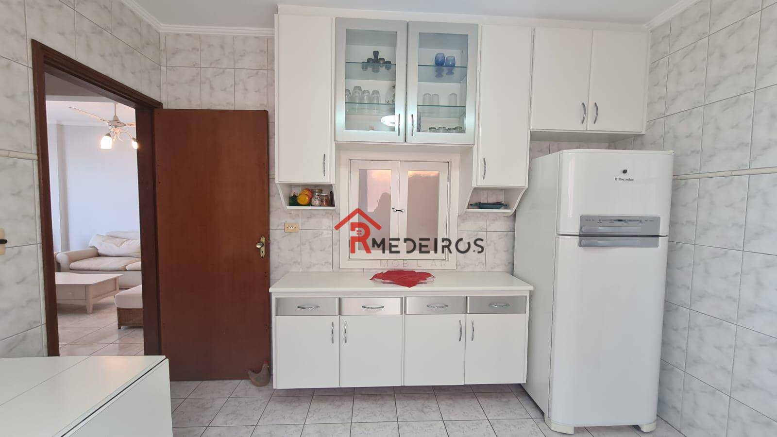 Apartamento à venda com 3 quartos, 133m² - Foto 12