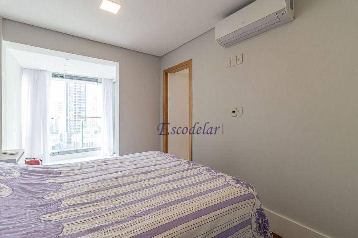 Apartamento à venda com 3 quartos, 180m² - Foto 30