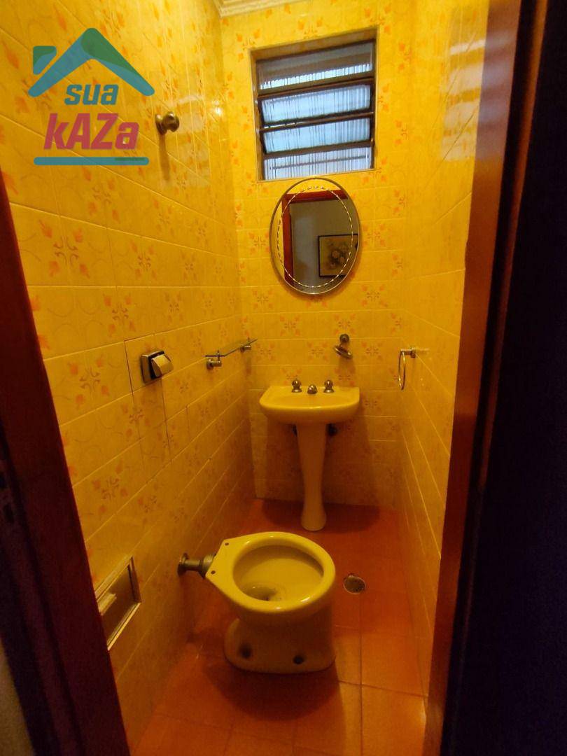 Casa à venda com 4 quartos, 250m² - Foto 19