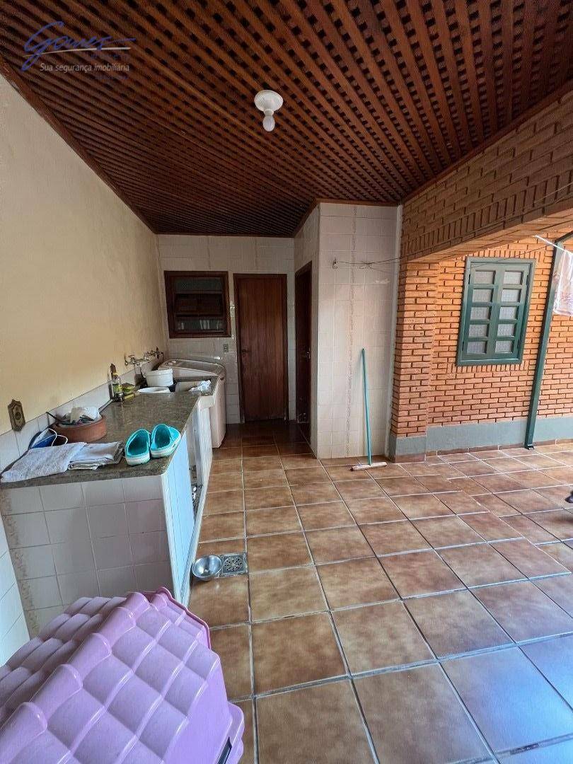 Sobrado à venda com 3 quartos, 366m² - Foto 17