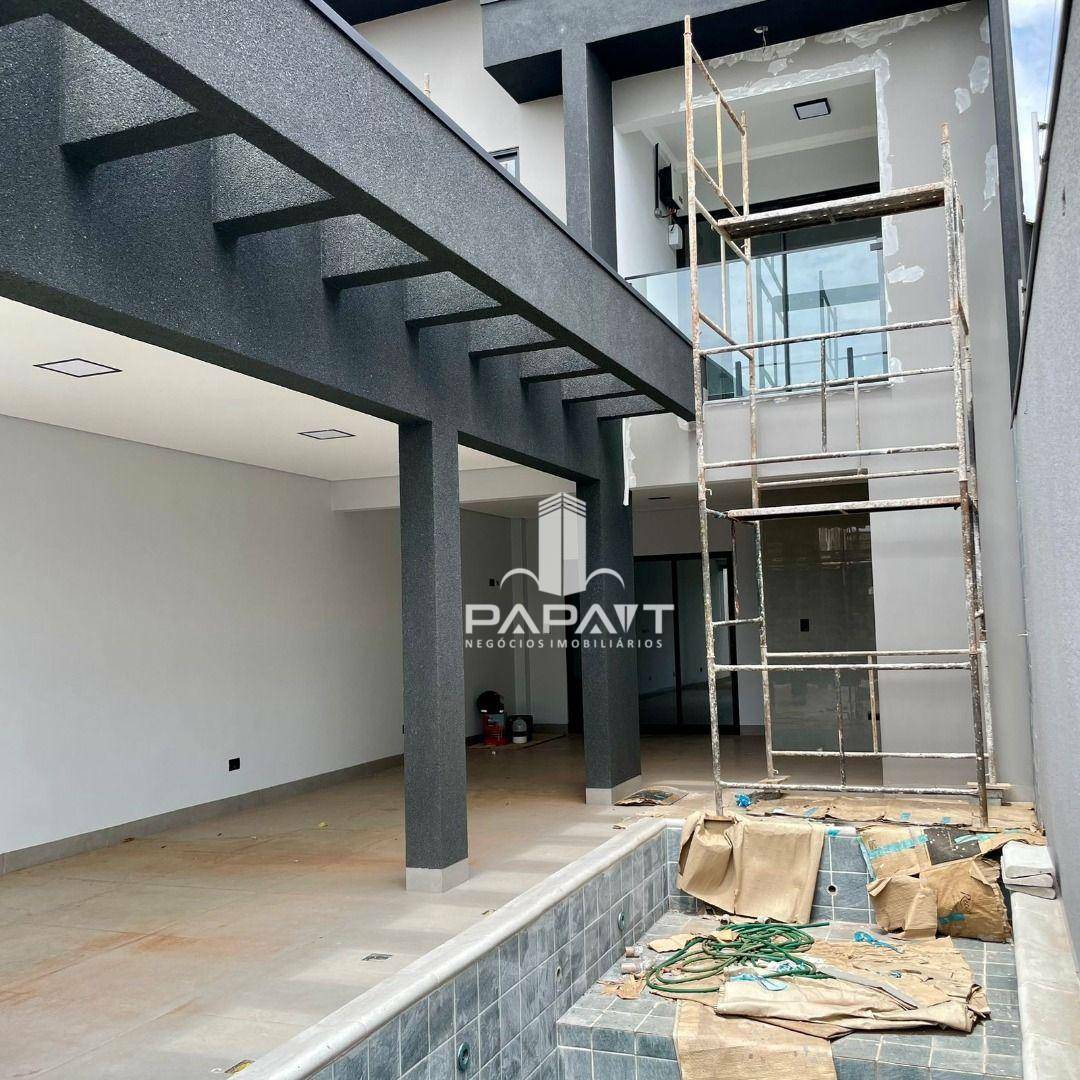 Sobrado à venda com 4 quartos, 168m² - Foto 1