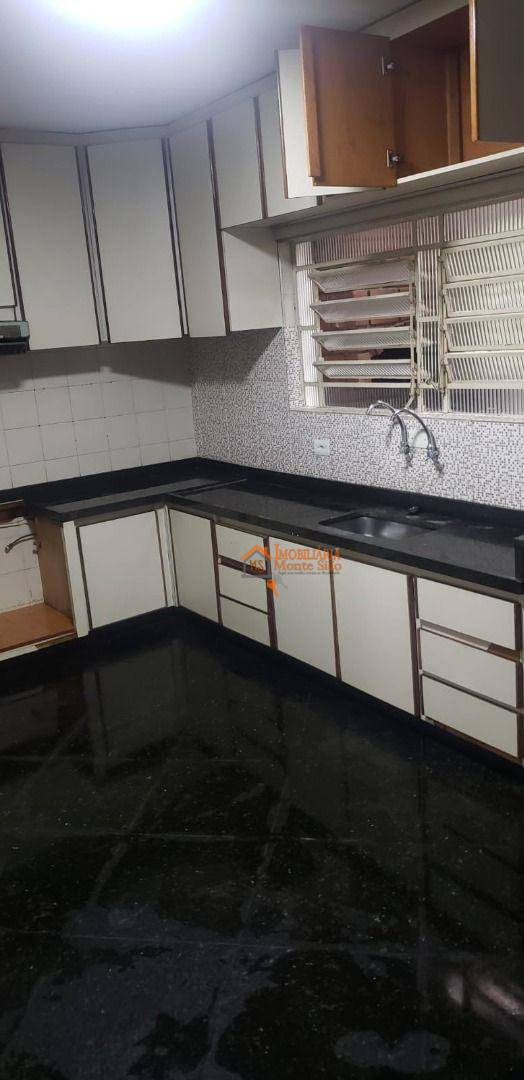 Sobrado à venda e aluguel com 3 quartos, 120m² - Foto 9