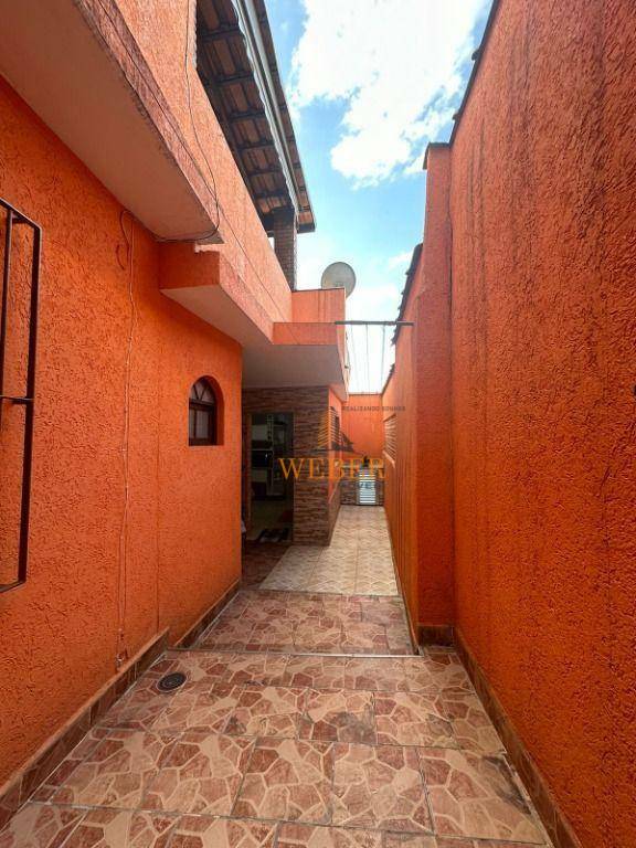 Sobrado à venda com 2 quartos, 260m² - Foto 20