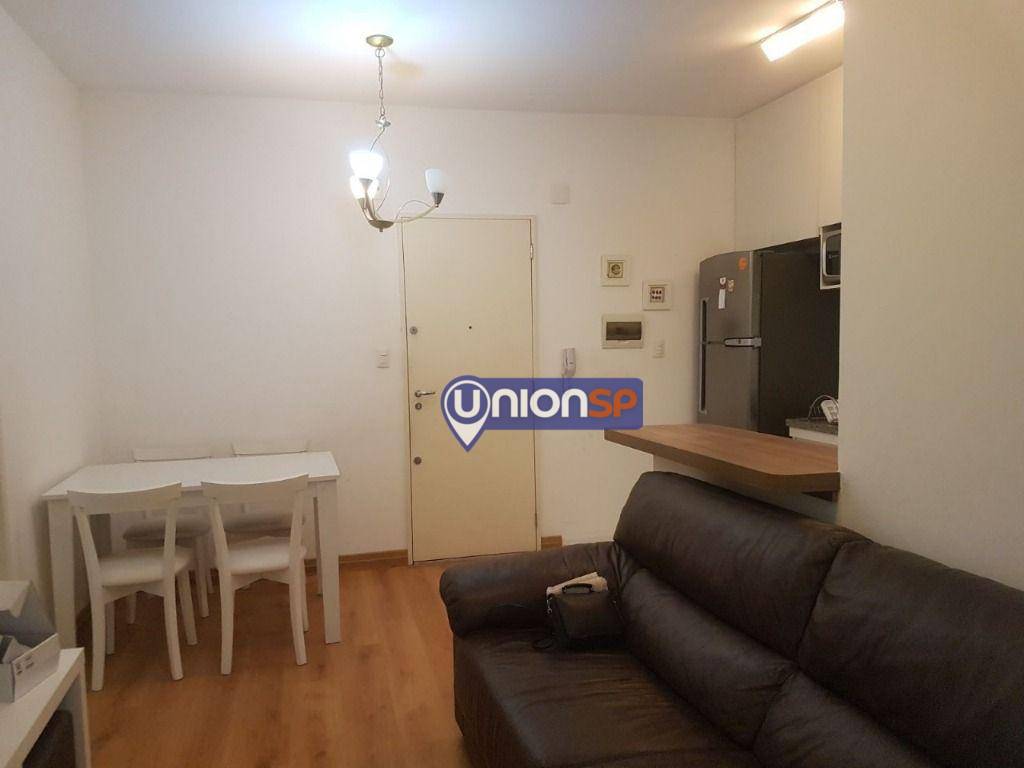 Apartamento à venda com 1 quarto, 72m² - Foto 2