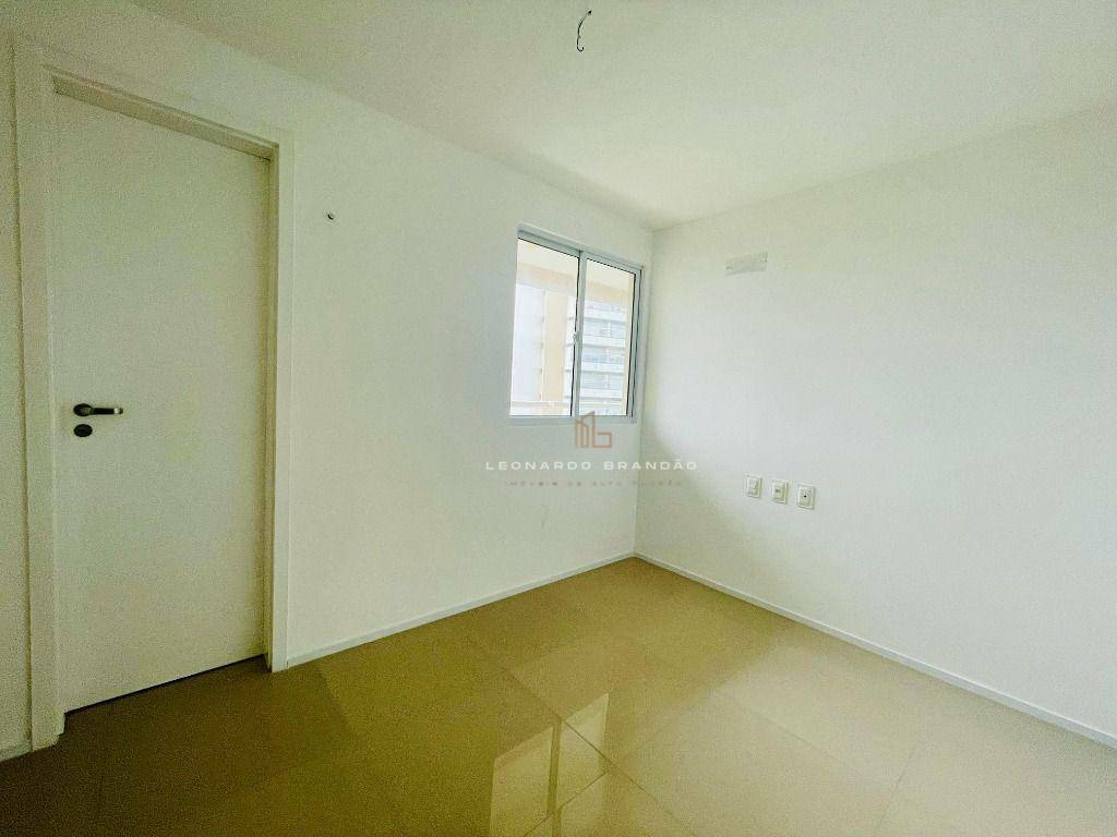 Apartamento à venda com 3 quartos, 91m² - Foto 15