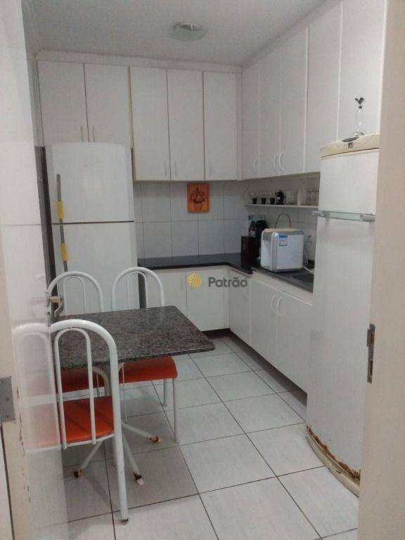 Sobrado à venda com 3 quartos, 318m² - Foto 37