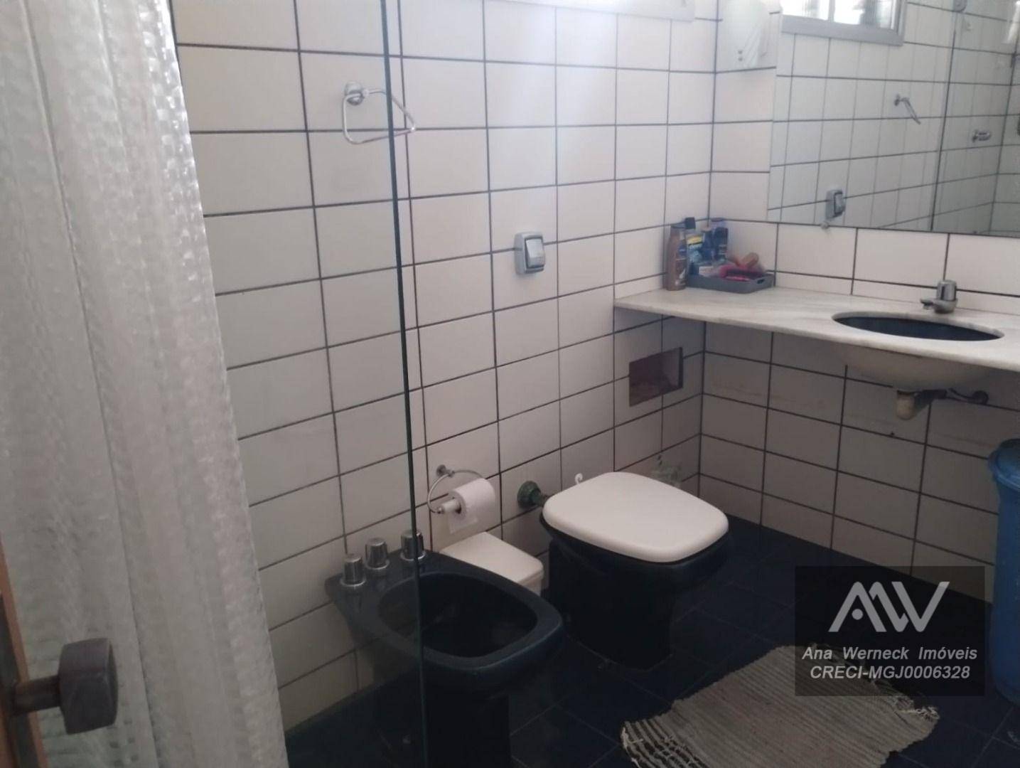 Apartamento à venda com 3 quartos, 200m² - Foto 10