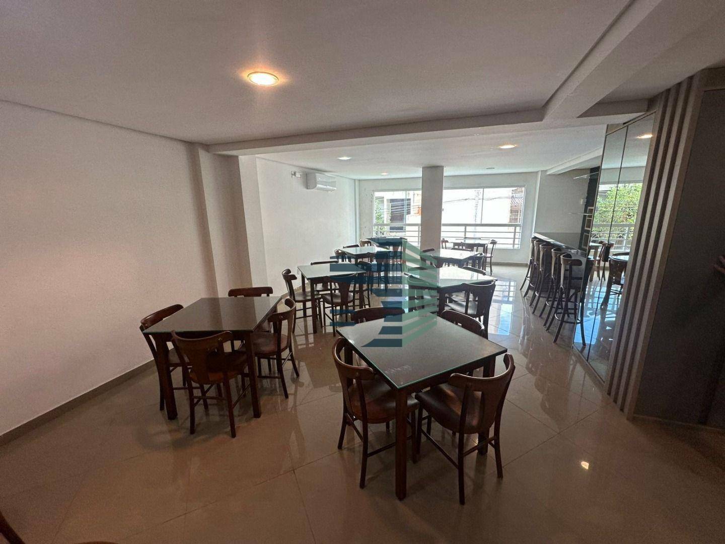 Cobertura à venda com 3 quartos, 217m² - Foto 4