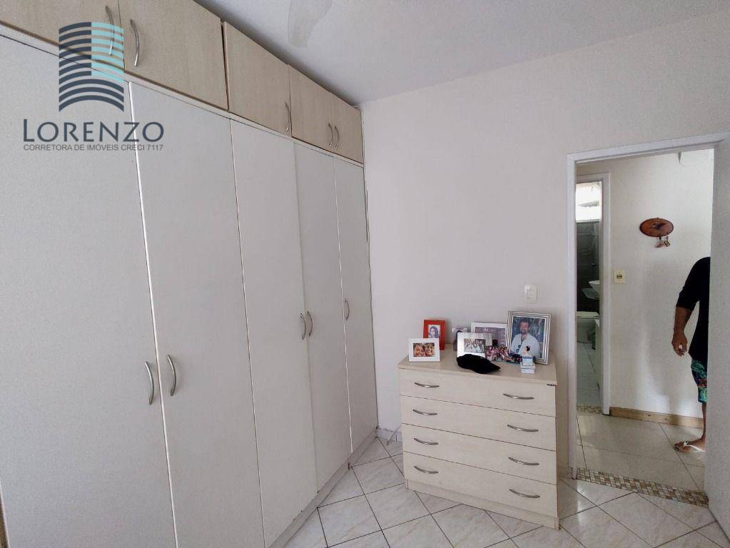 Apartamento à venda com 4 quartos, 165m² - Foto 16