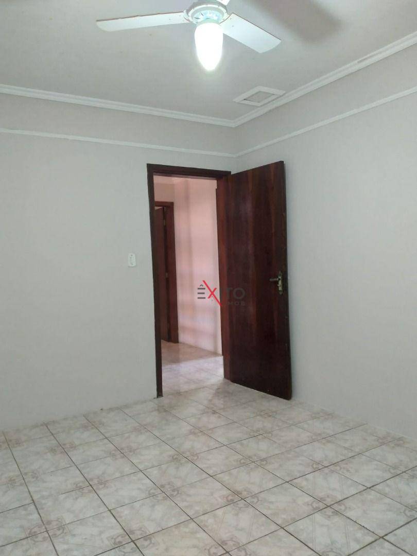 Casa à venda com 2 quartos, 161m² - Foto 8