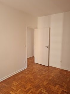 Apartamento à venda com 2 quartos, 82m² - Foto 12