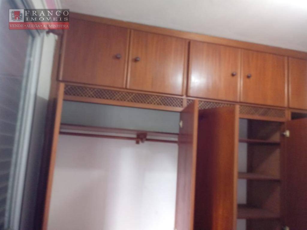 Apartamento à venda com 2 quartos, 63m² - Foto 9