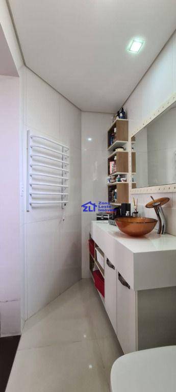 Apartamento à venda com 1 quarto, 70m² - Foto 46