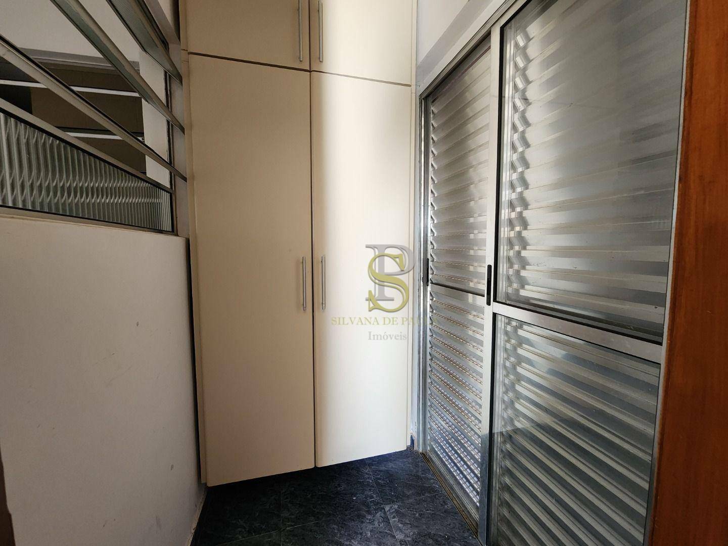 Casa de Condomínio à venda com 3 quartos, 450m² - Foto 12