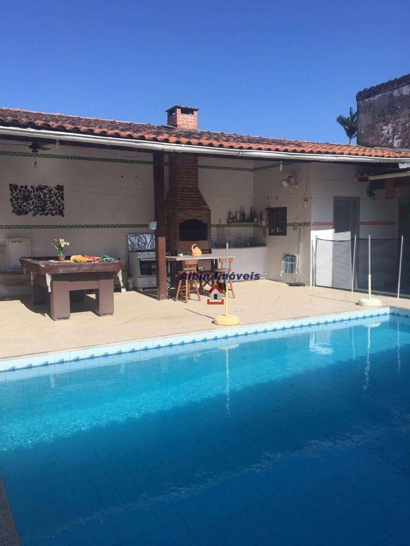 Casa, 3 quartos, 132 m² - Foto 1