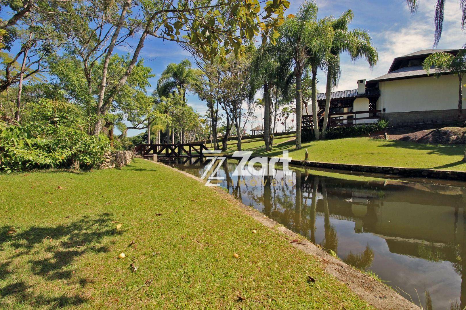 Casa de Condomínio à venda com 6 quartos, 408m² - Foto 48