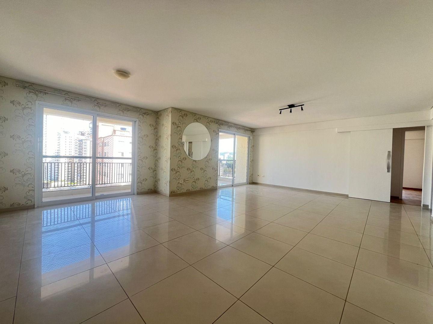 Apartamento para alugar com 4 quartos, 173m² - Foto 1