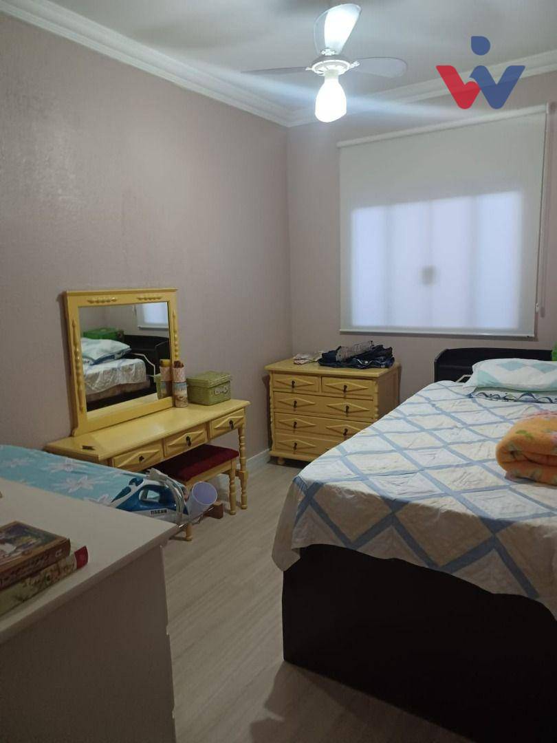 Casa à venda com 3 quartos, 120m² - Foto 13