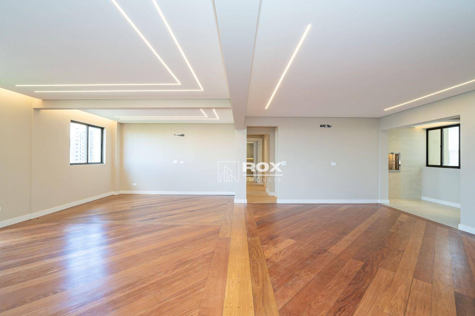 Apartamento à venda com 3 quartos, 193m² - Foto 4