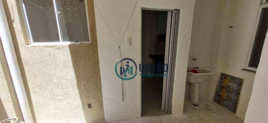 Apartamento à venda com 2 quartos, 65m² - Foto 18