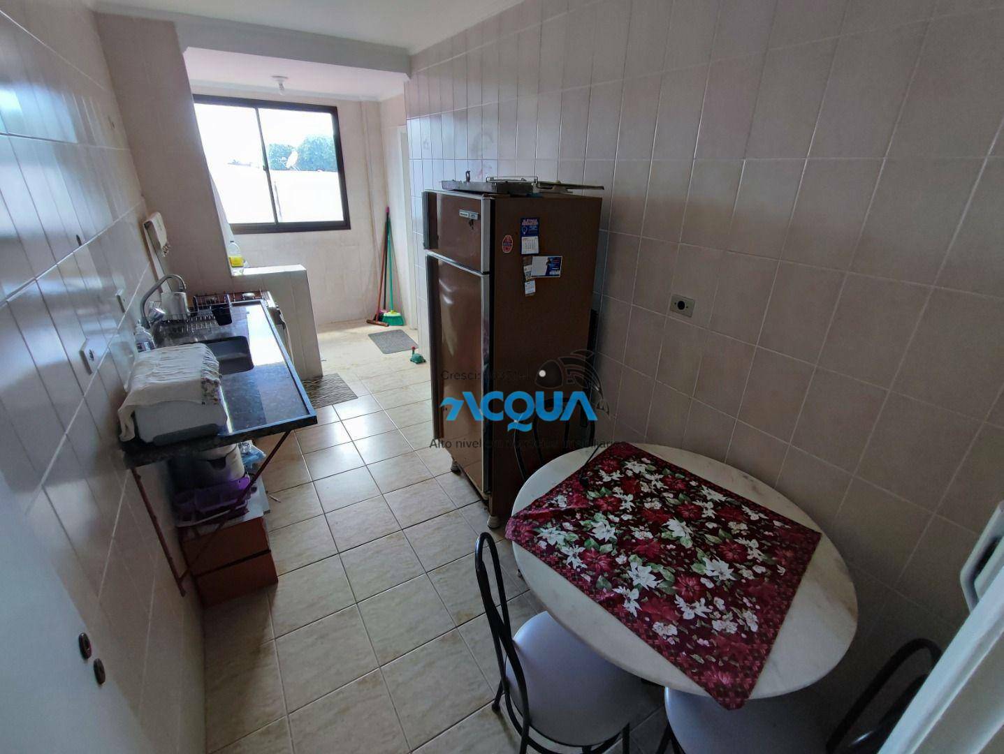 Apartamento à venda com 2 quartos, 80m² - Foto 2