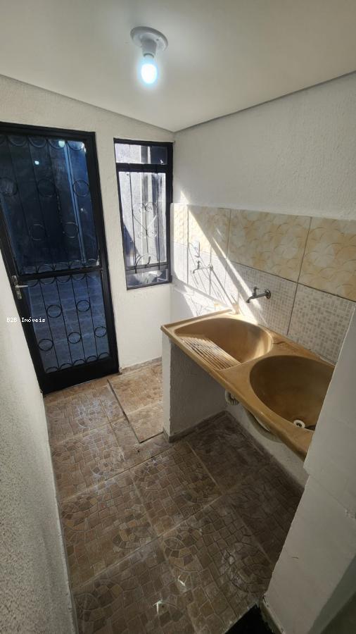 Casa à venda com 2 quartos, 115m² - Foto 14