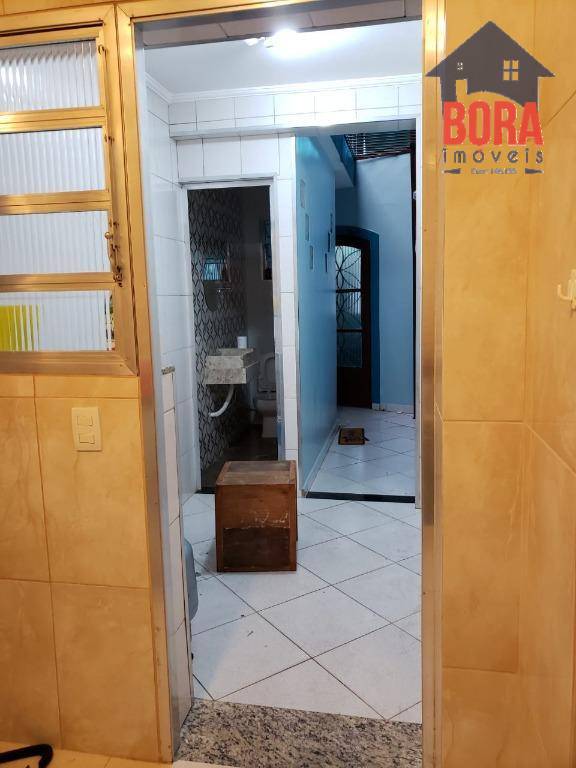 Casa à venda com 2 quartos, 130m² - Foto 17