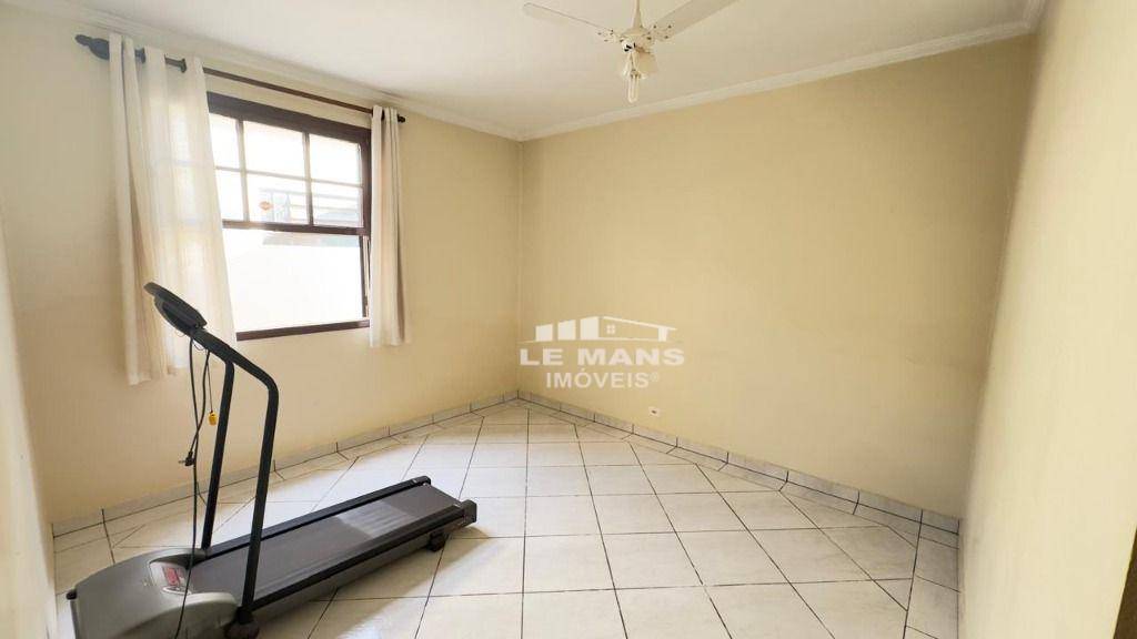 Casa à venda com 3 quartos, 125m² - Foto 12