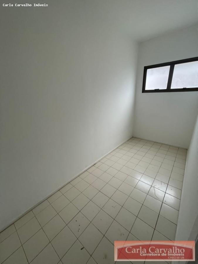 Apartamento à venda com 4 quartos, 242m² - Foto 17