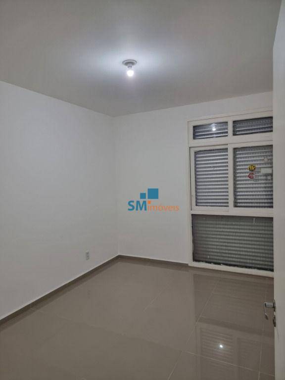 Apartamento à venda com 3 quartos, 135m² - Foto 13