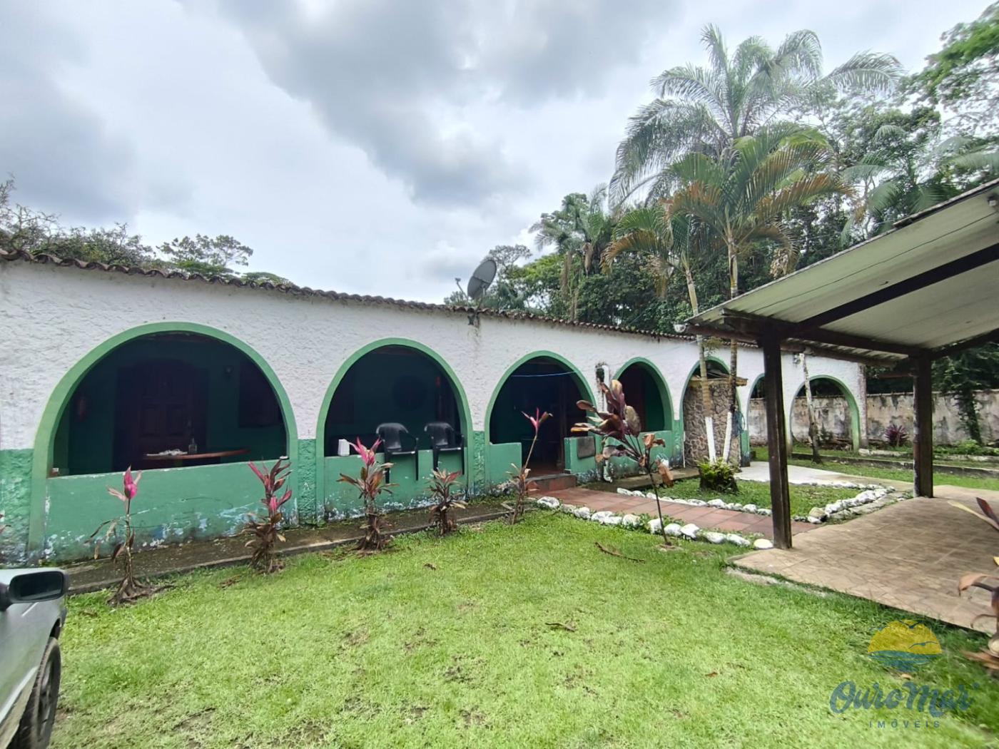 Fazenda à venda com 8 quartos, 465m² - Foto 6