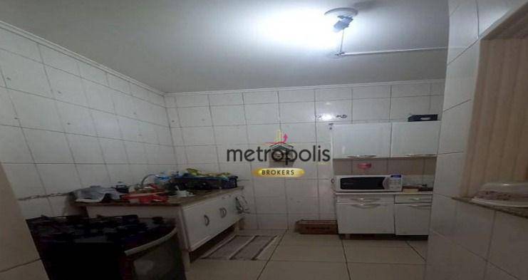 Apartamento à venda com 2 quartos, 70m² - Foto 3