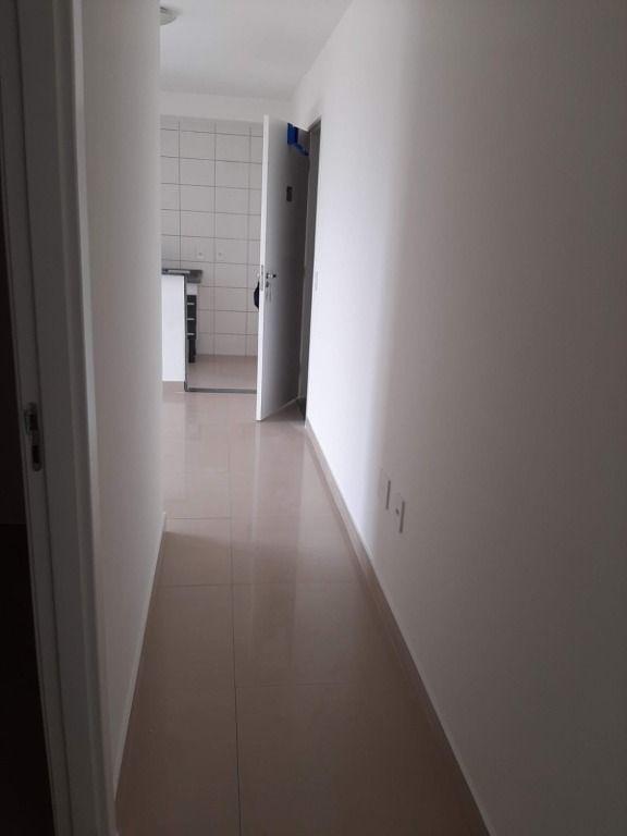 Apartamento à venda com 2 quartos, 49m² - Foto 7