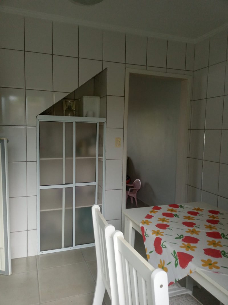 Sobrado à venda com 2 quartos, 85m² - Foto 2