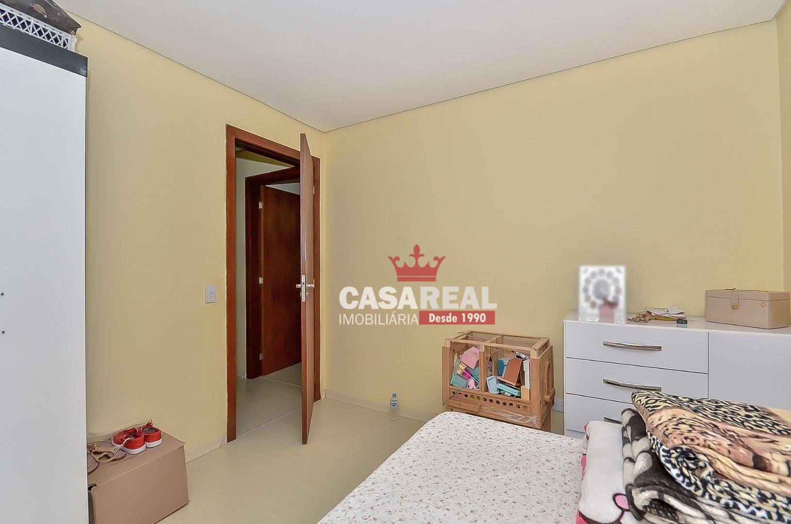 Casa à venda com 5 quartos, 217m² - Foto 13