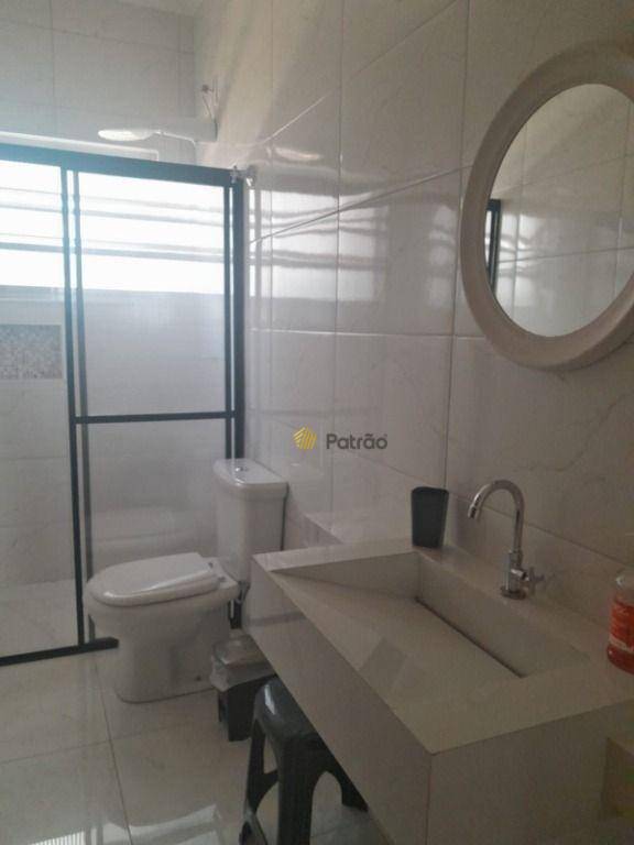 Sobrado à venda e aluguel com 4 quartos, 254m² - Foto 28